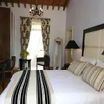 Hotel The Library Wellness Retreat 4*