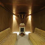 Hotel The Library Wellness Retreat