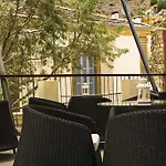 Hotel The Library Wellness Retreat