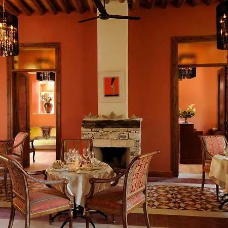 The Library Wellness Retreat Kalawasos