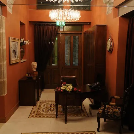 Hotel The Library Wellness Retreat 4*