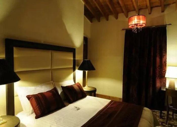 Hotel The Library Wellness Retreat 4*