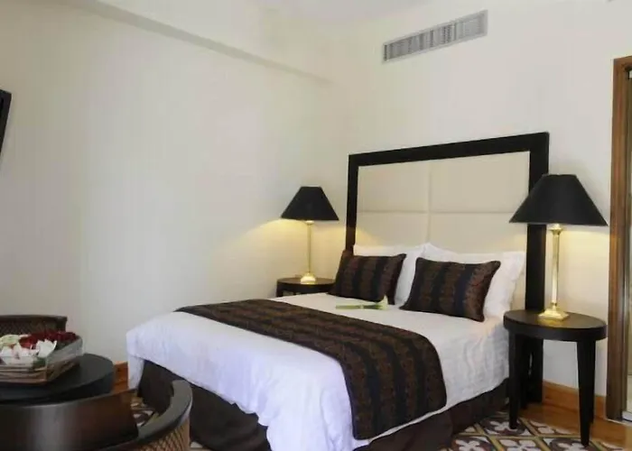 The Library Wellness Retreat Hotel 4*