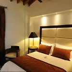 فندق The Library Wellness Retreat 4*