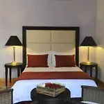 The Library Wellness Retreat 4* كالافاسوس