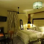 فندق The Library Wellness Retreat كالافاسوس
