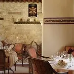 فندق The Library Wellness Retreat 4*
