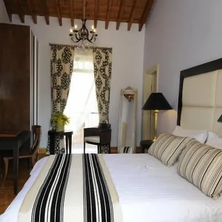 Hotel The Library Wellness Retreat