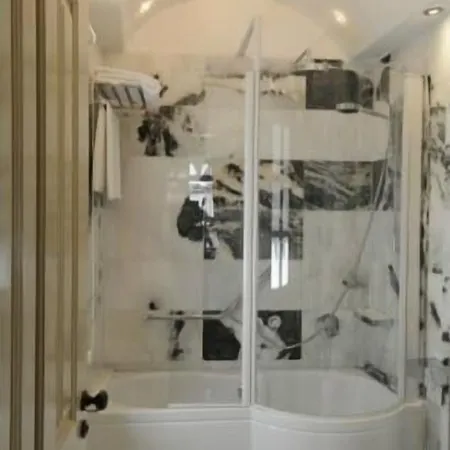 The Library Wellness Retreat Hotel 4*