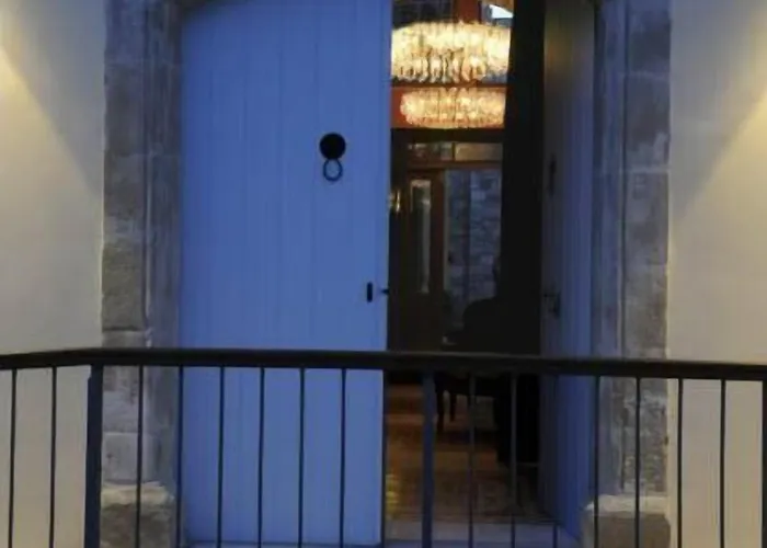 Hotel The Library Wellness Retreat 4*